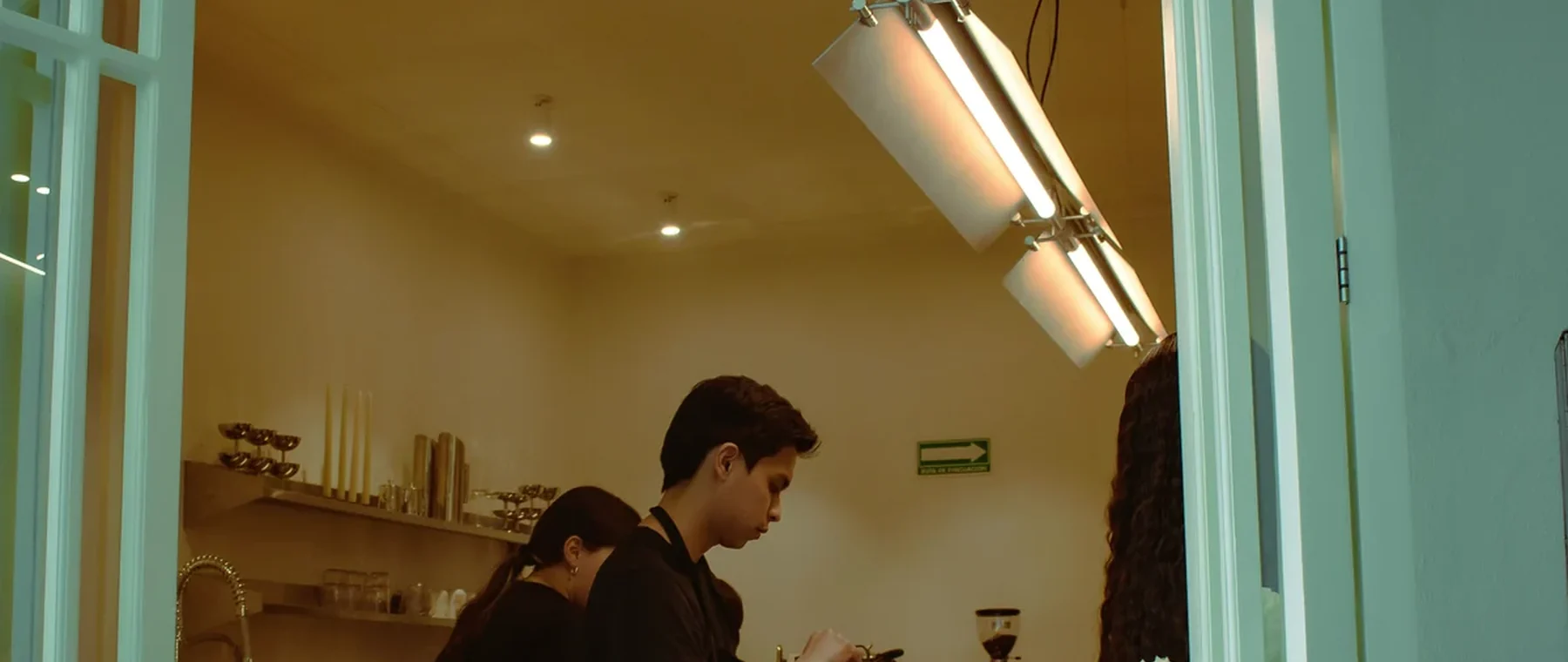 KaioPOS operando en un restaurante